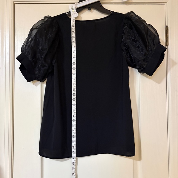 Jodifl Black Puff Sleeve Top - Picture 8 of 10